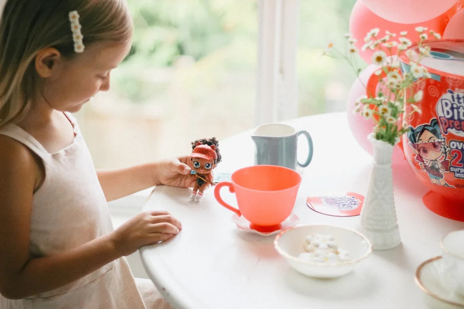 A Tea Party with Itty Bitty Prettys